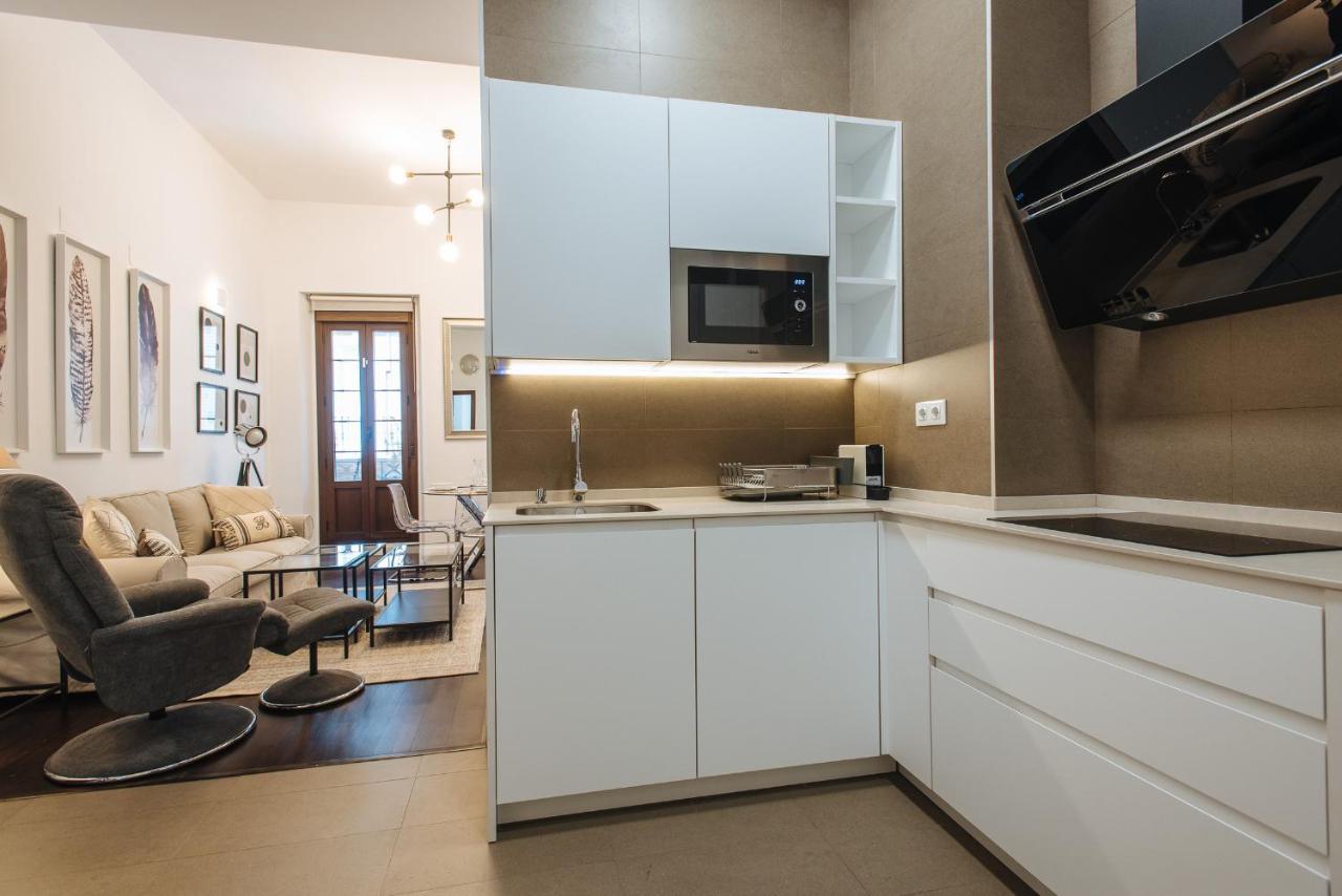 Apartamento Puerta Real - Free Parking Seville Exterior photo